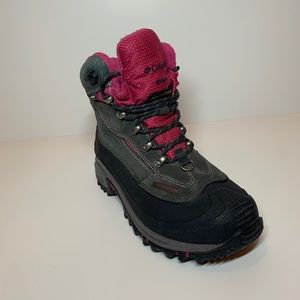 Columbia Insulated Hiking Boots